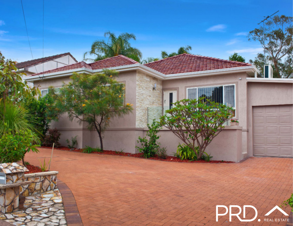 77 Thomas St, Picnic Point, NSW 2213