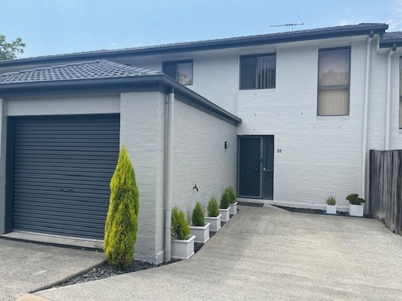 88/250 SUMNERS RD, RIVERHILLS, QLD 4074