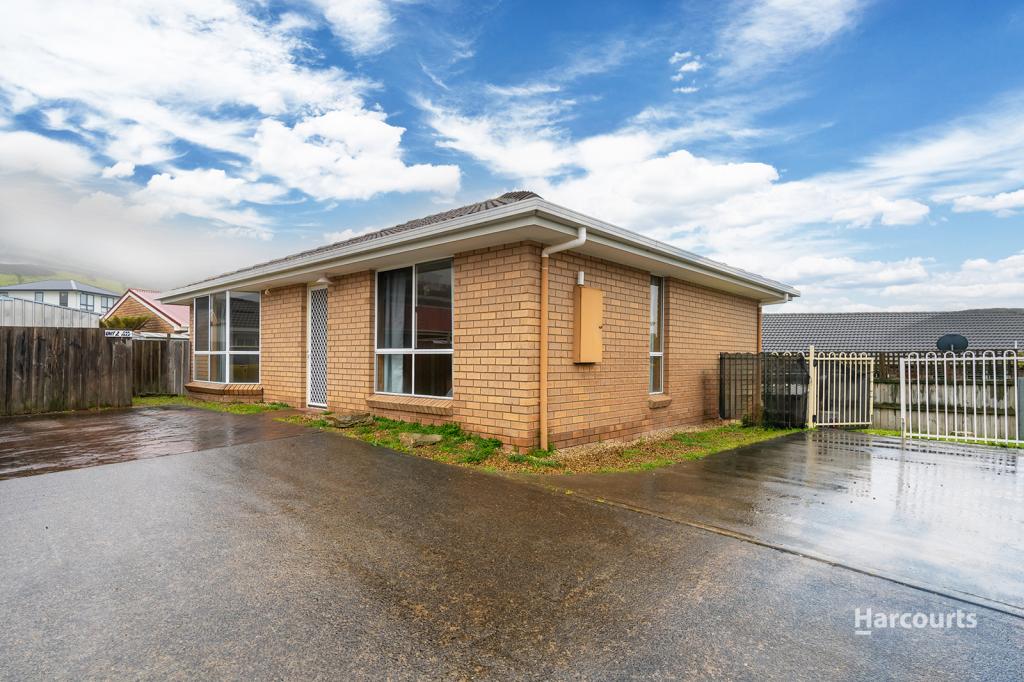 2/14 Lesdelle St, Claremont, TAS 7011