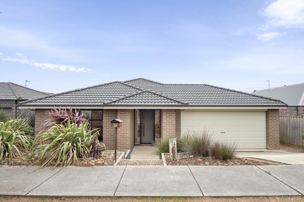 36 Village Green Dr, Leopold, VIC 3224