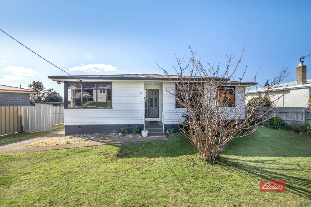 9 Charleston Cres, Ulverstone, TAS 7315