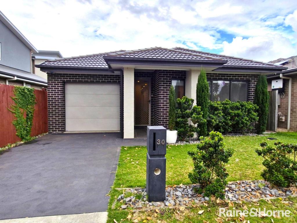 30 PECKHAM GR, ORAN PARK, NSW 2570