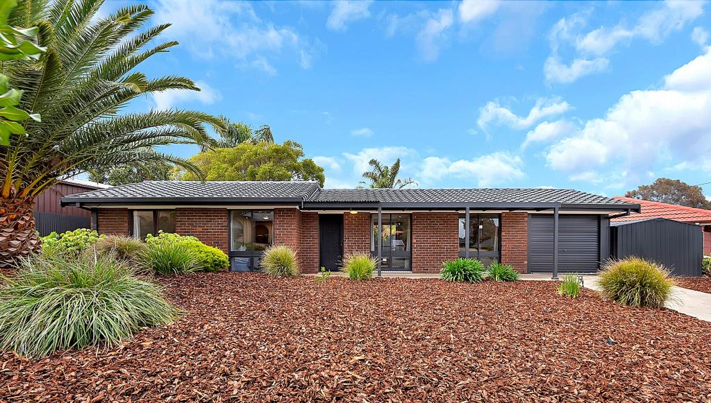 19 Carnoustie Ave, Fairview Park, SA 5126
