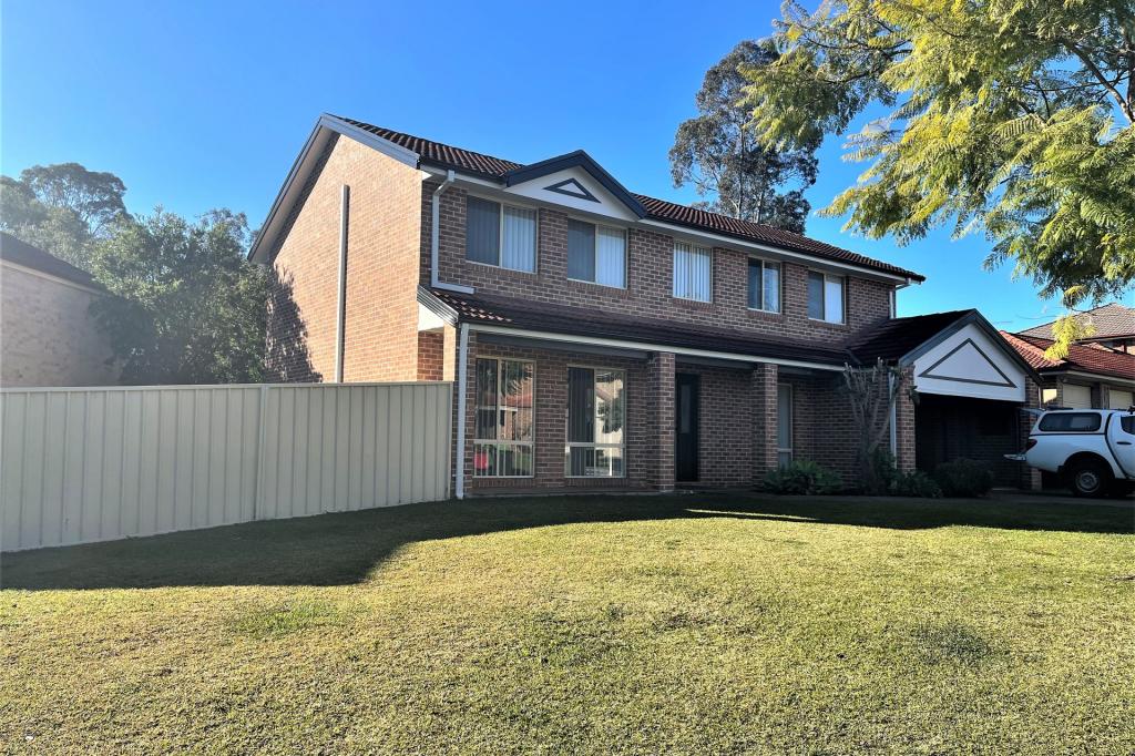 4 Mundurra Pl, Kellyville, NSW 2155