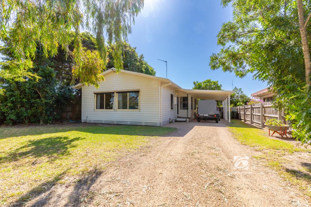 26 Toonalook Pde, Paynesville, VIC 3880