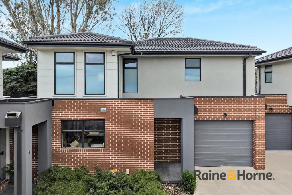 2/54 Normanby St, Cranbourne, VIC 3977