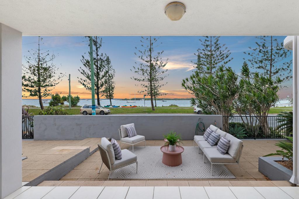 1/460 Marine Pde, Biggera Waters, QLD 4216