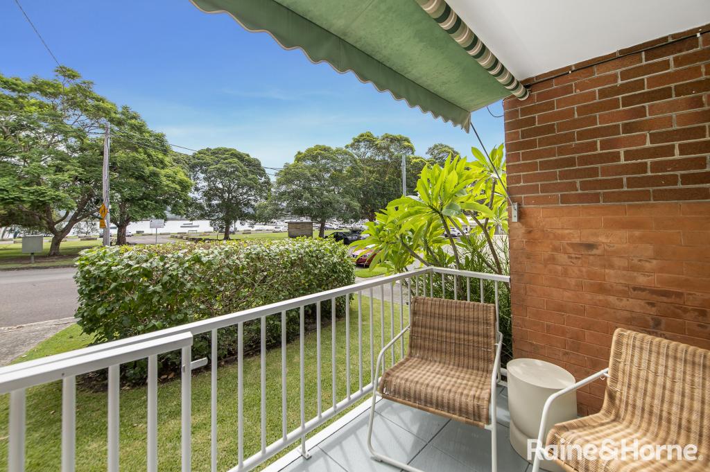 1/15 Masons Pde, Point Frederick, NSW 2250