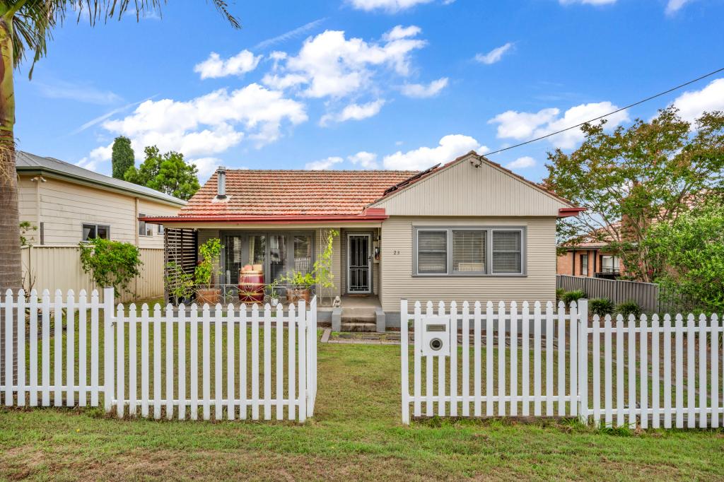 23 Thompson St, Rutherford, NSW 2320