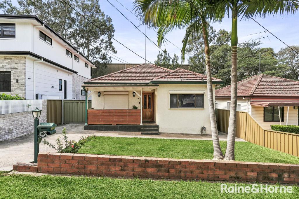 35 Glamis St, Kingsgrove, NSW 2208