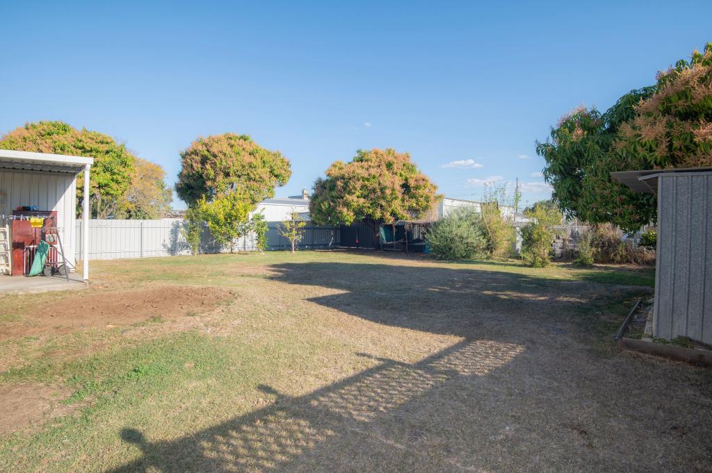 147 Kariboe St, Biloela, QLD 4715