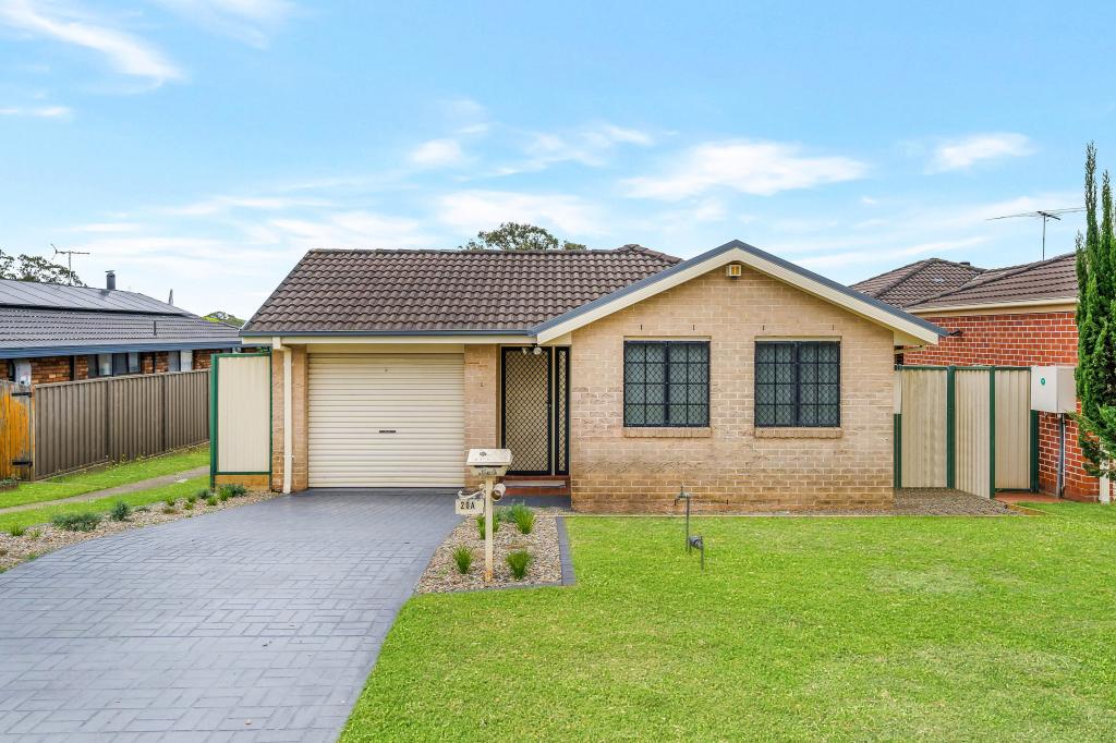 20A HARROW RD, GLENFIELD, NSW 2167