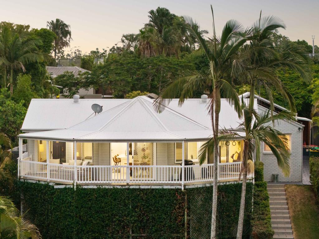 16 Monterey Keys Dr, Helensvale, QLD 4212