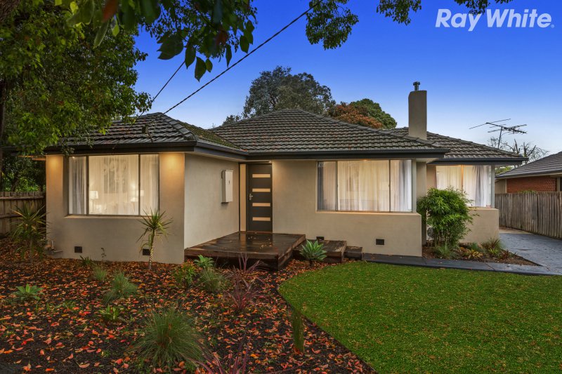 3 Ross St, Ferntree Gully, VIC 3156
