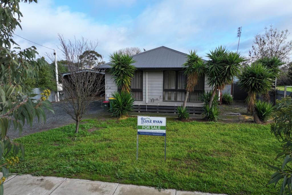 112 MACKAY ST, ROCHESTER, VIC 3561
