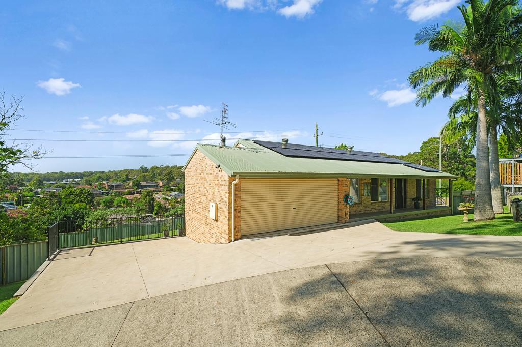 17 Roscrea Cres, Mount Hutton, NSW 2290
