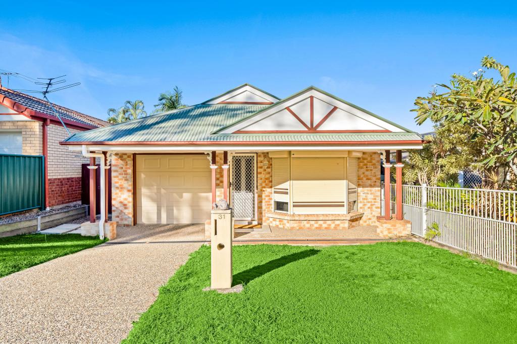 31 RIMU CRES, FOREST LAKE, QLD 4078