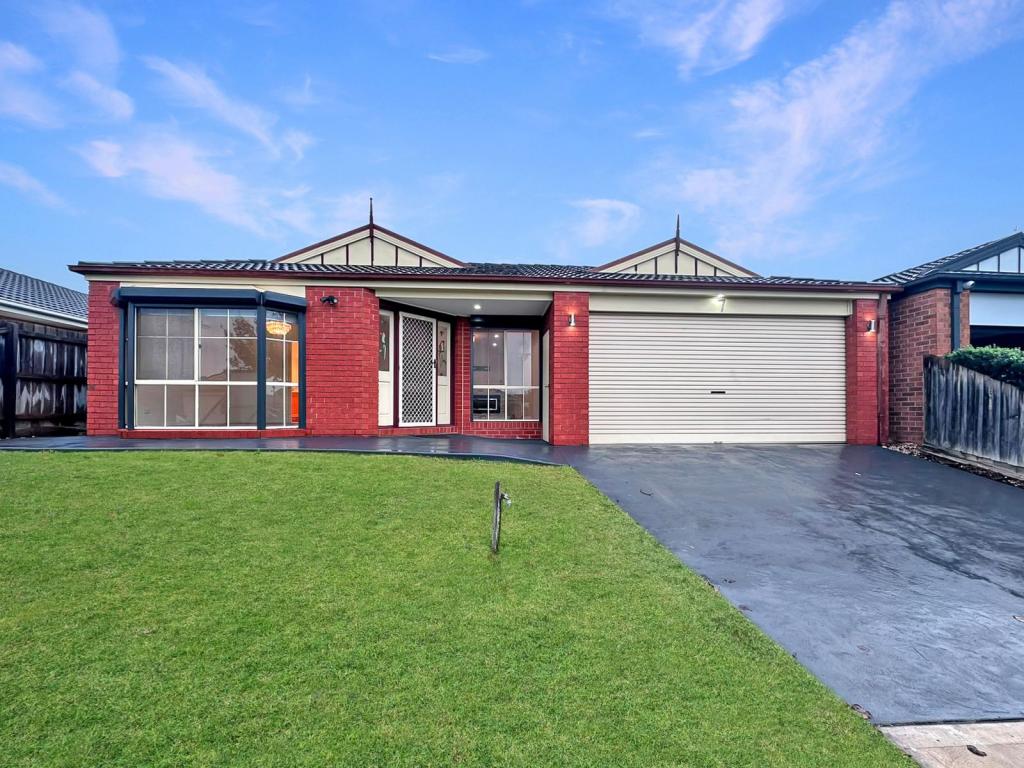 7 Bookham Way, Cranbourne West, VIC 3977