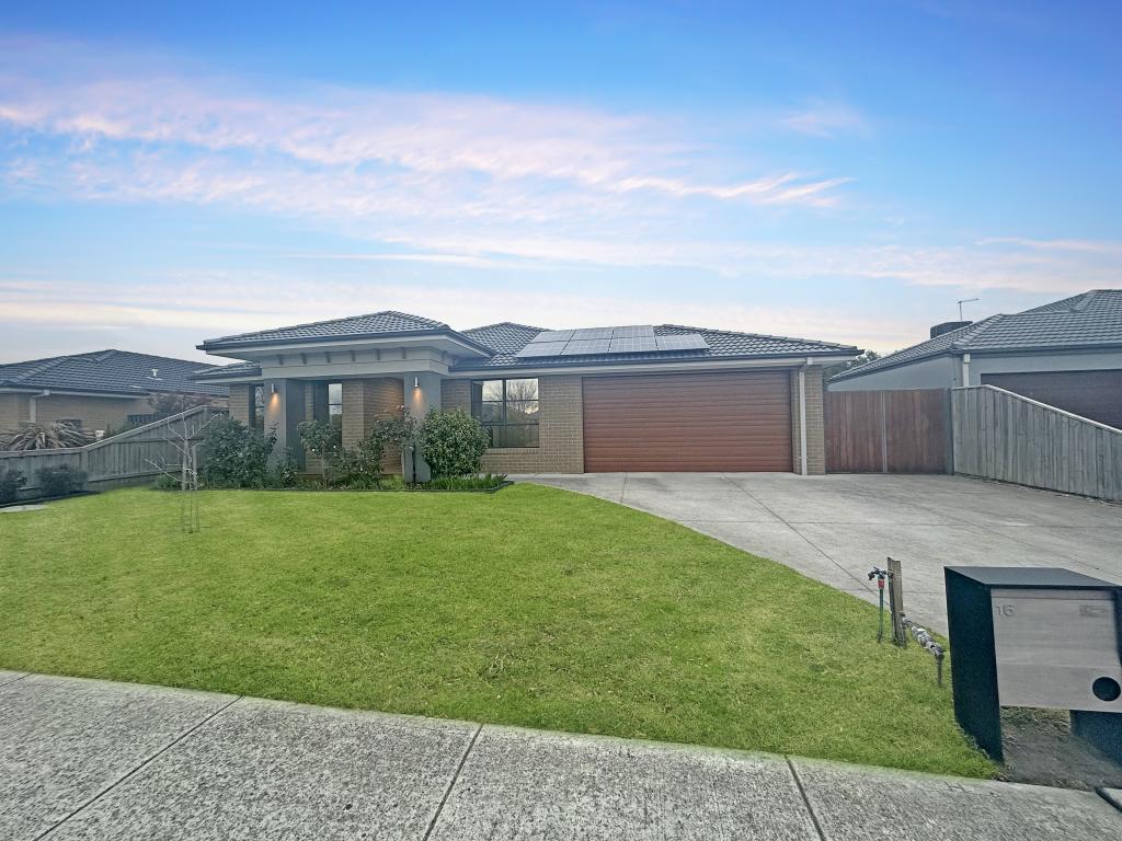 16 Papley Ave, Lang Lang, VIC 3984