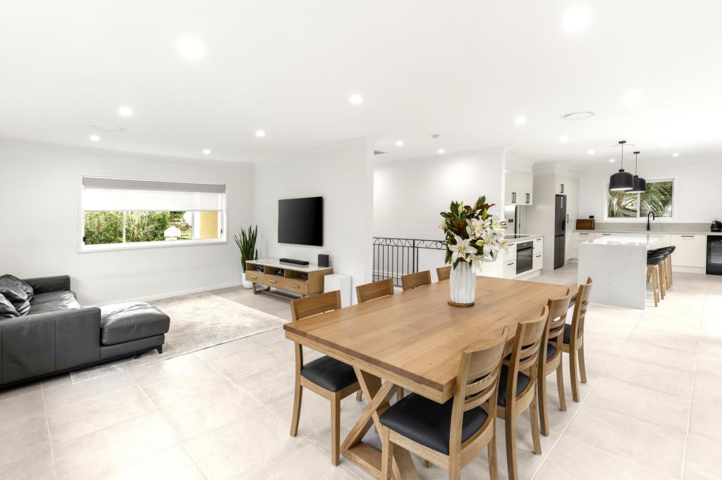 38 Solveig Cres, Kareela, NSW 2232