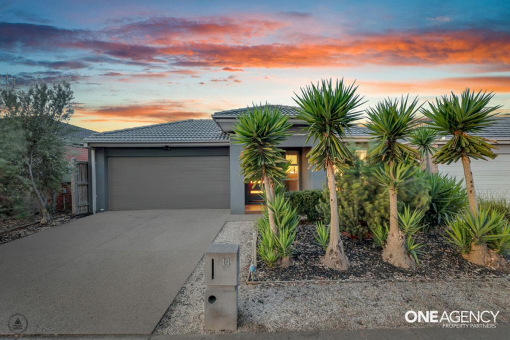 14 Grandiflora Gr, Point Cook, VIC 3030
