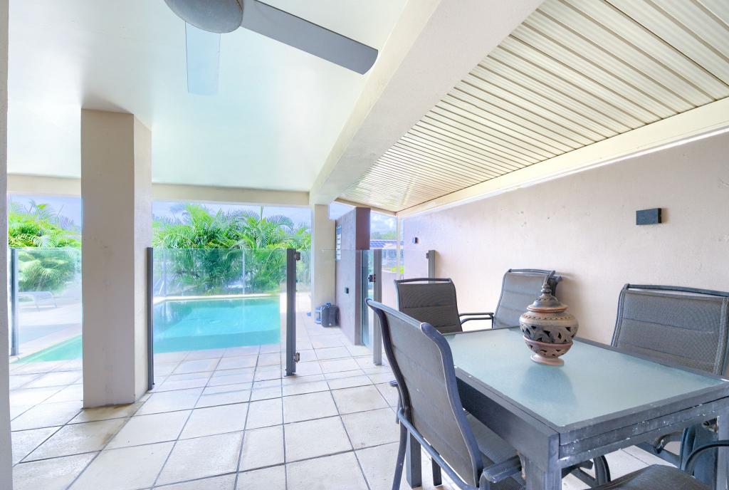 24 Kooringal Cres, Buddina, QLD 4575