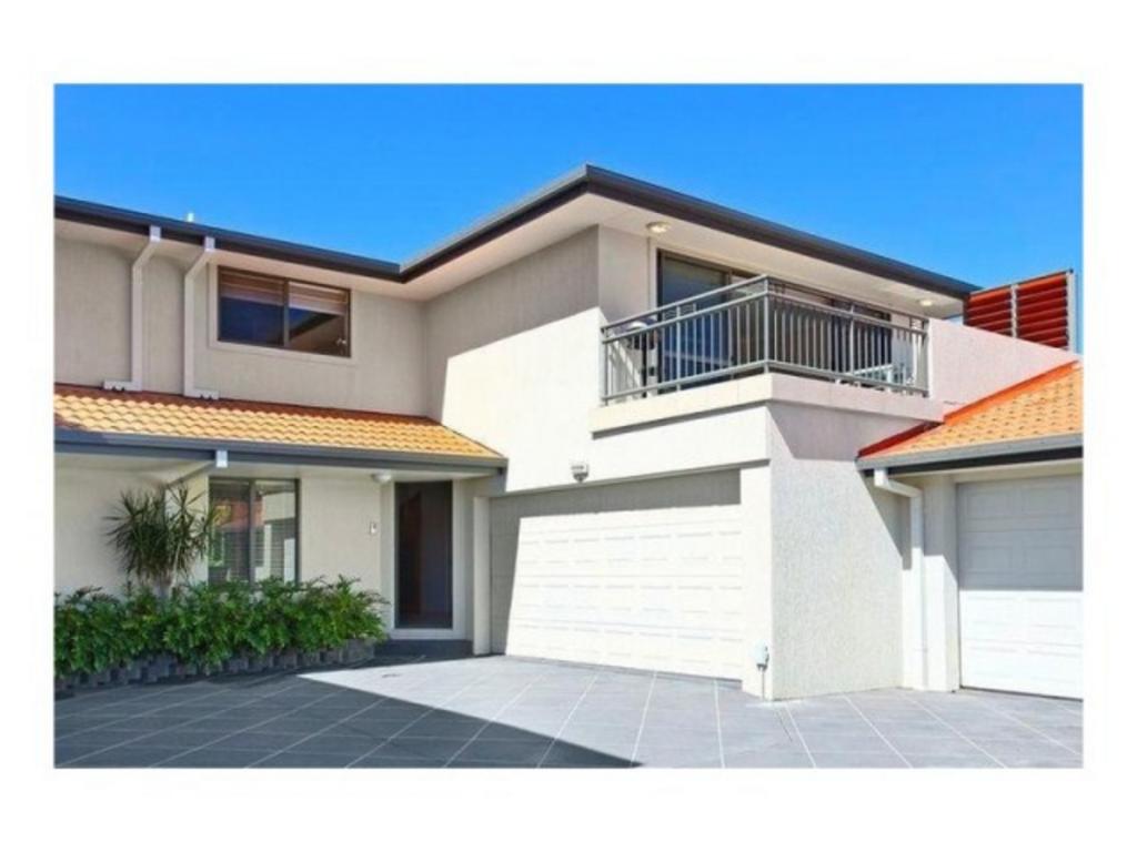 2/6 Roslyn St, Port Macquarie, NSW 2444