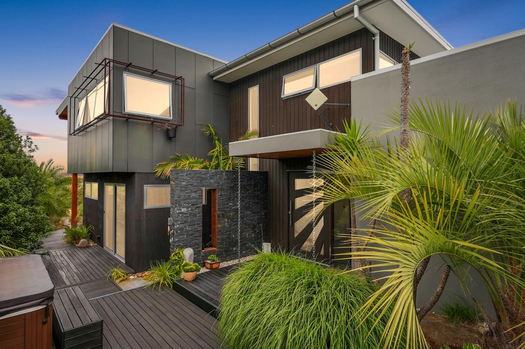 15 Freshwater St, Beaumaris, TAS 7215