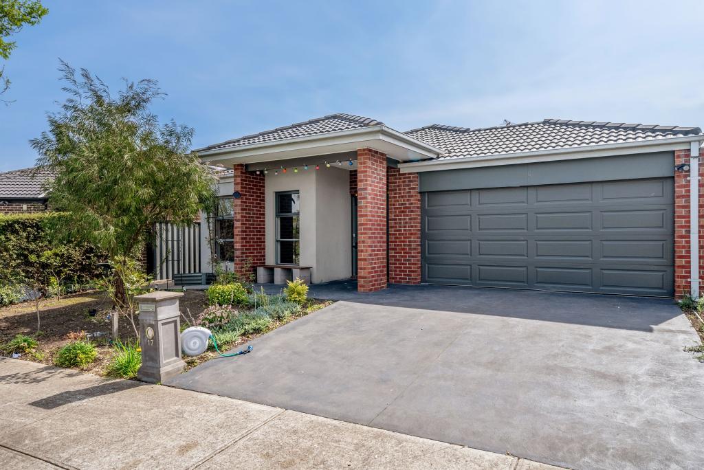 17 St Leonard Dr, South Morang, VIC 3752