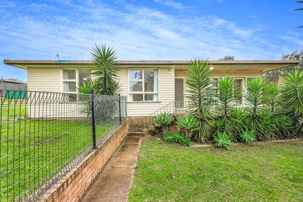 1 SHAW CRES, MUSWELLBROOK, NSW 2333