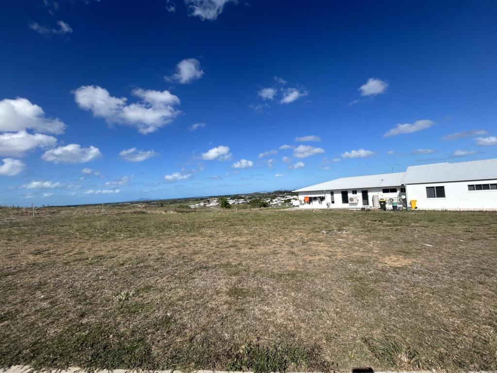 60 Bjelke Cct, Rural View, QLD 4740