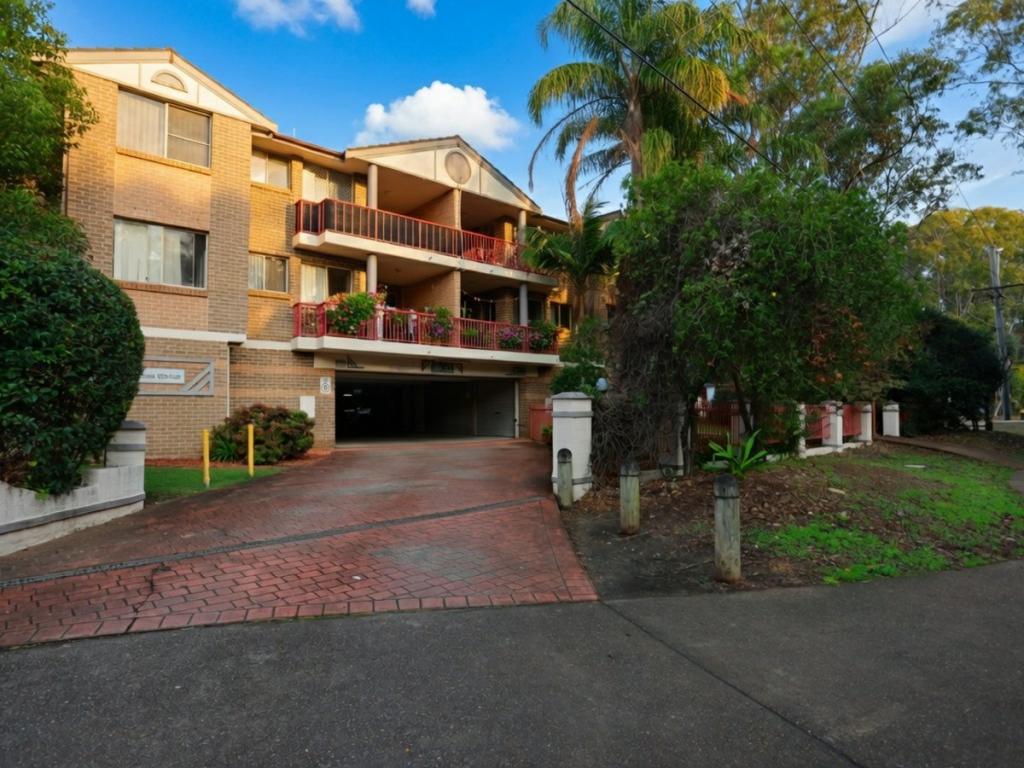 8/90-92 Stapleton St, Pendle Hill, NSW 2145
