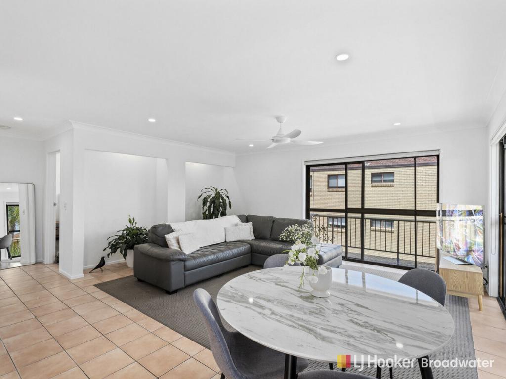 5/27 Imperial Pde, Labrador, QLD 4215