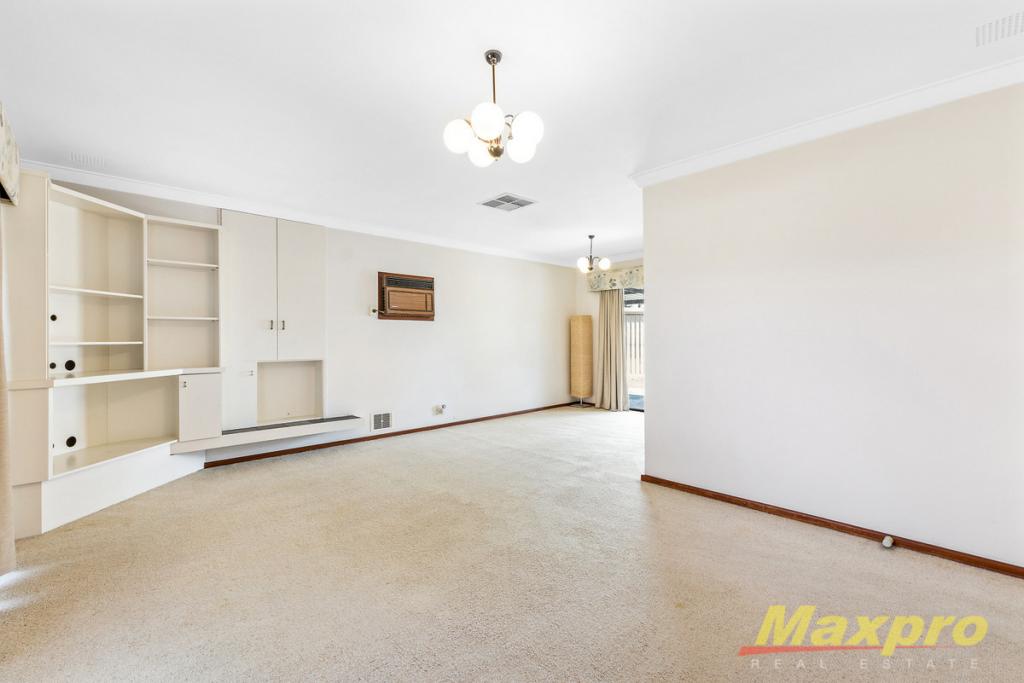 9 Woodford Rd, Lynwood, WA 6147