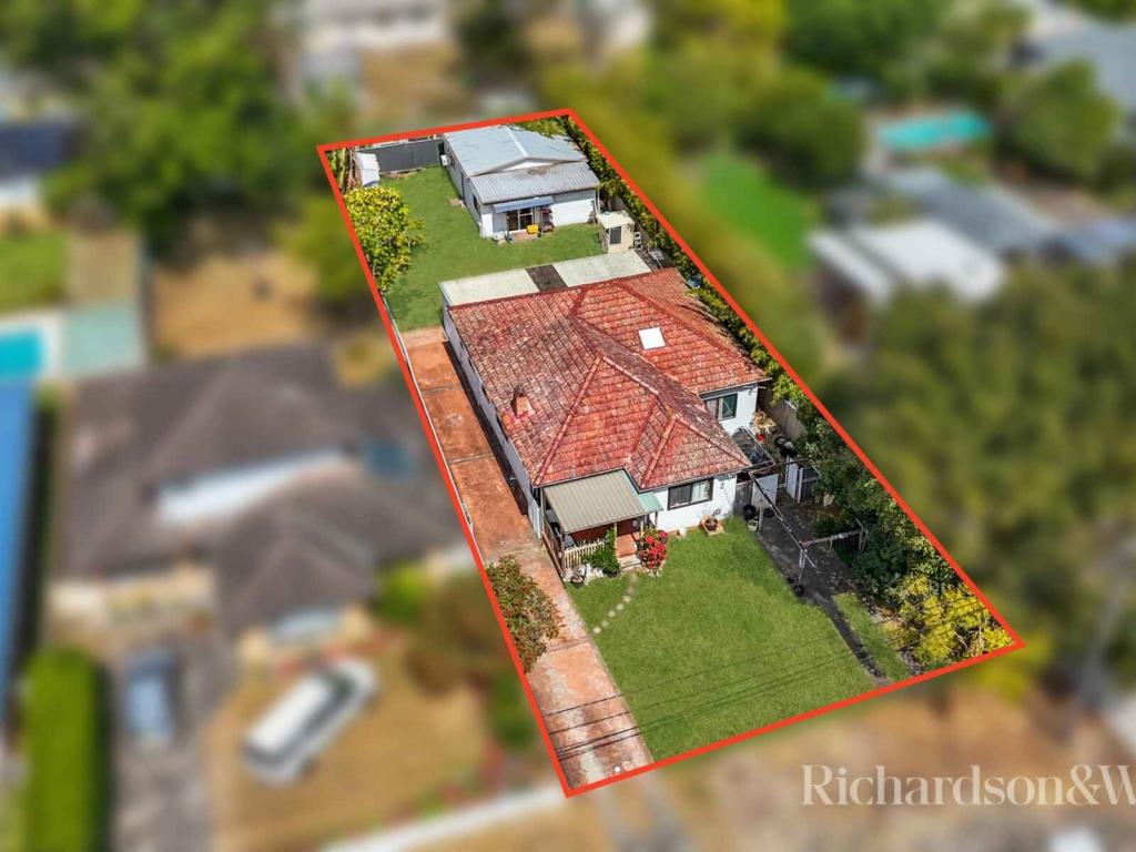 42 Gallipoli Ave, Blackwall, NSW 2256