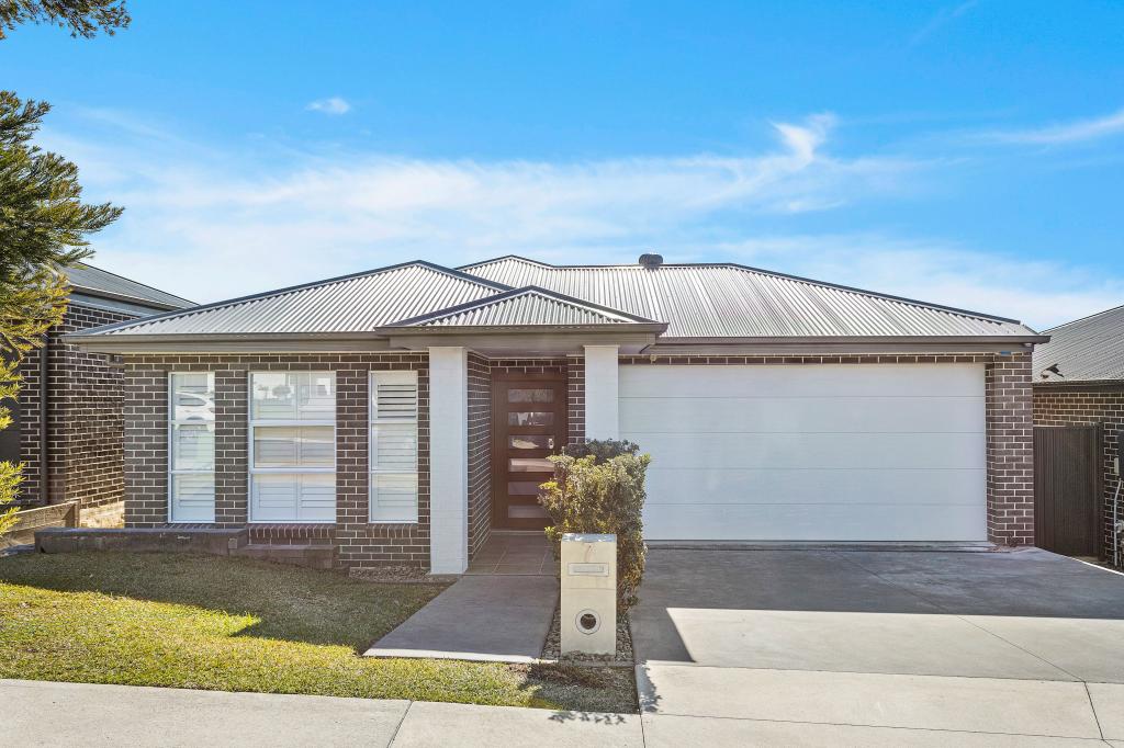 7 Dairyman Pl, Calderwood, NSW 2527