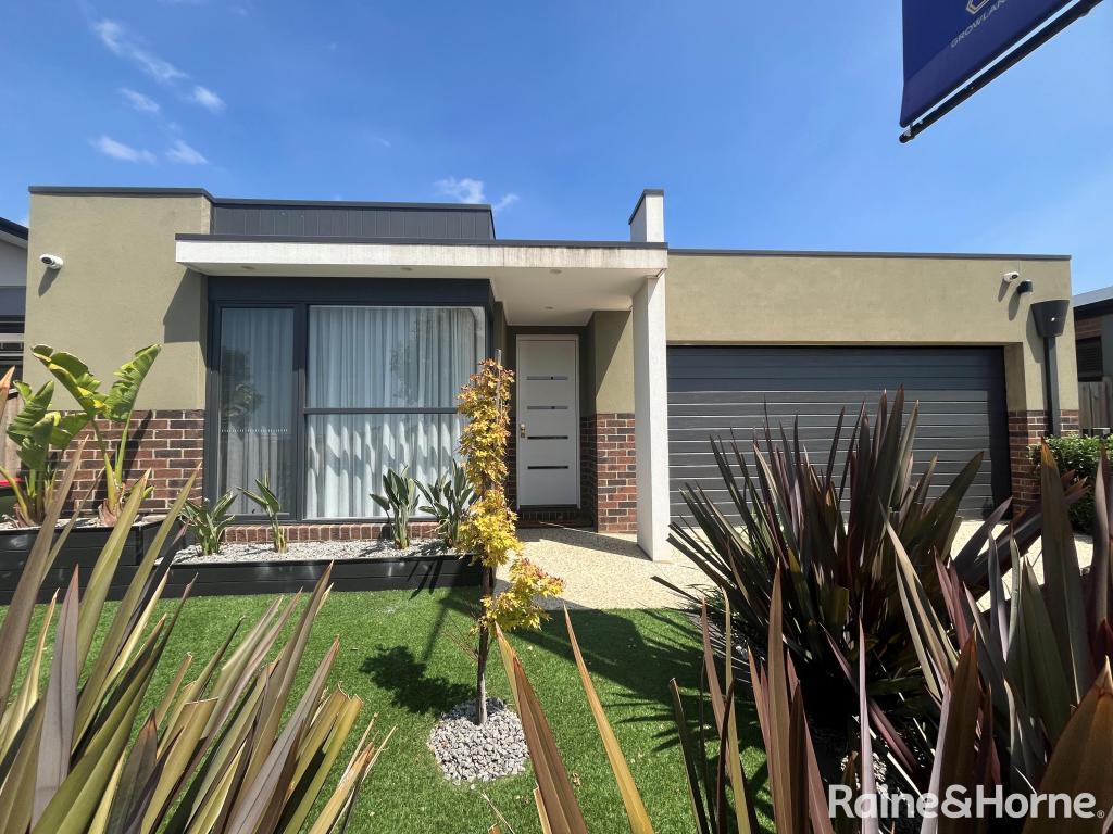 17 PADMA BVD, TARNEIT, VIC 3029