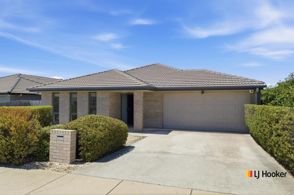 82 Overall Ave, Casey, ACT 2913
