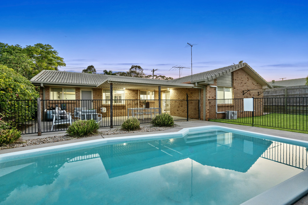 24 KOORINGA AVE, CLEVELAND, QLD 4163