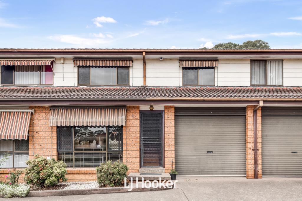 5/10 Gilba Rd, Pendle Hill, NSW 2145