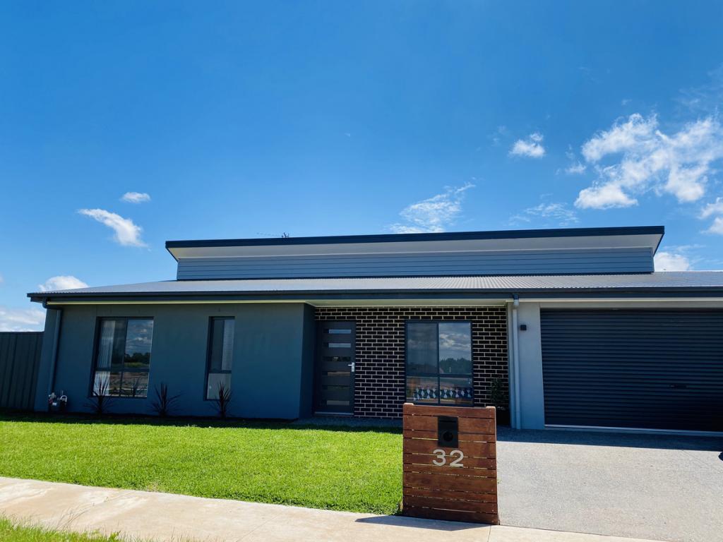 32 Cantwell Dr, Sale, VIC 3850