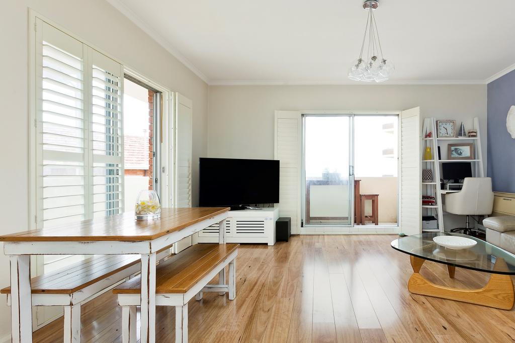 2/129 Sydney Rd, Fairlight, NSW 2094
