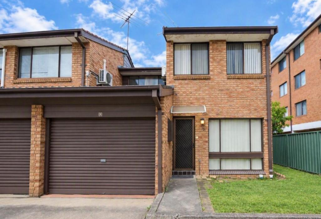 9/156 Moore St, Liverpool, NSW 2170