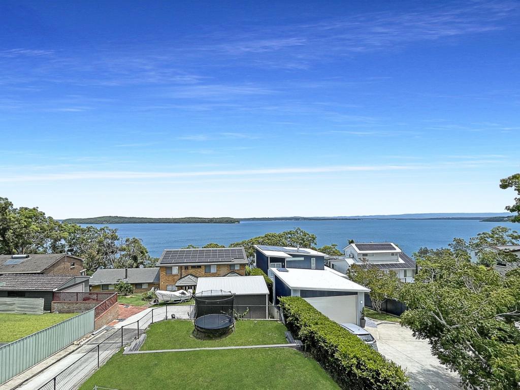 290 Dobell Dr, Wangi Wangi, NSW 2267