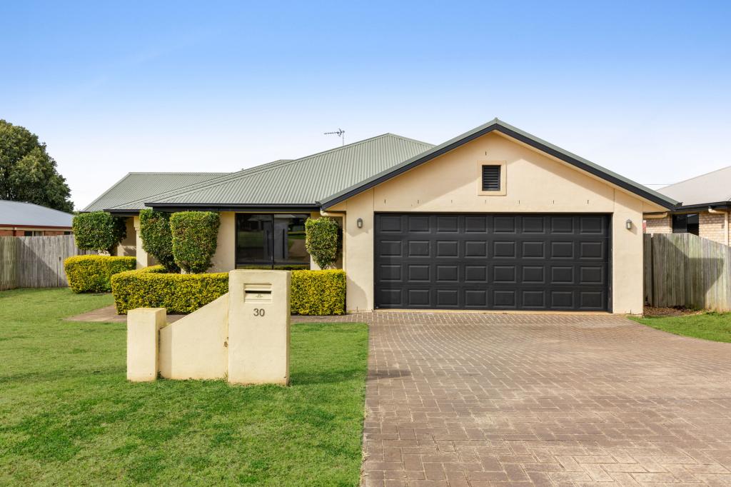 30 JACK ST, DARLING HEIGHTS, QLD 4350