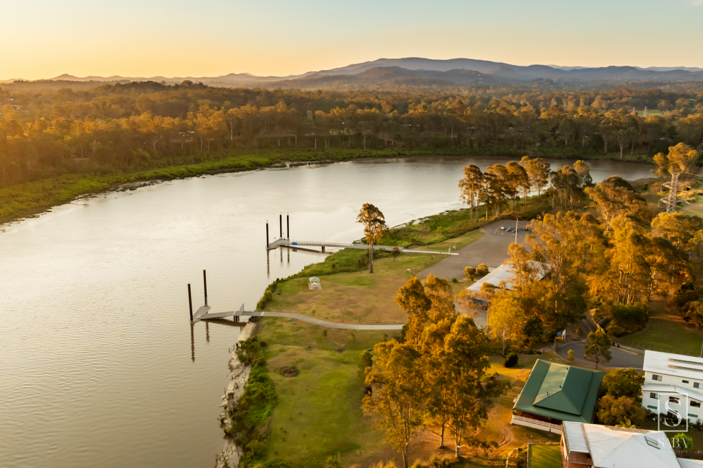 542 SUMNERS RD, RIVERHILLS, QLD 4074