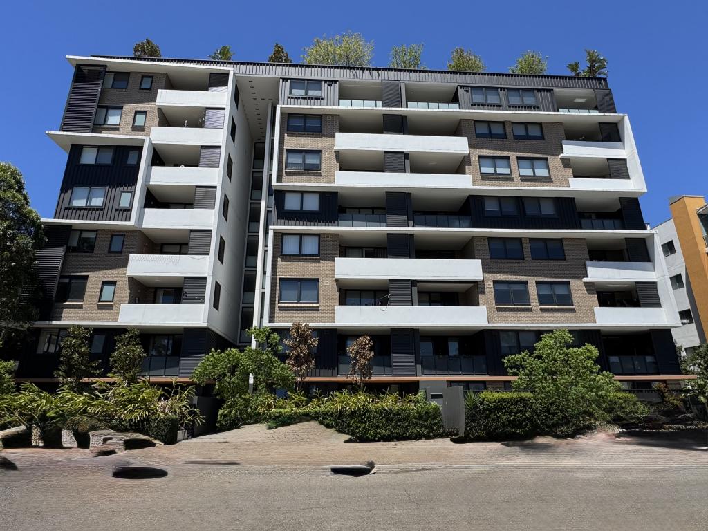 33/1 Bathurst St, Liverpool, NSW 2170