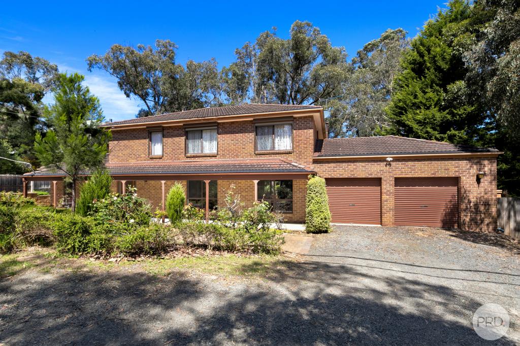 121 Moss Ave, Mount Helen, VIC 3350