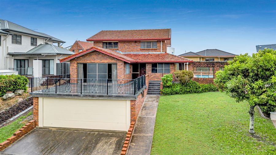 36 GYRANDA ST, CARINA HEIGHTS, QLD 4152