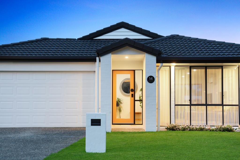 14 Marks Dr, Varsity Lakes, QLD 4227